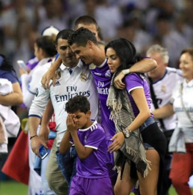 ¿Qué hizo Cristiano con su novia Georgina y por qué lloraba su hijo?