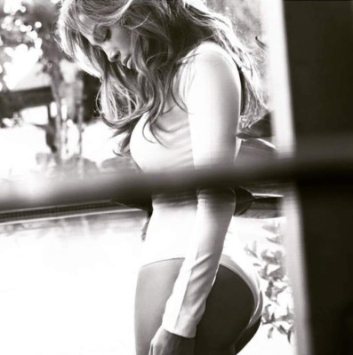 Las veces que JLo, novia de Alex Rodríguez, enseñó de más en Instagram