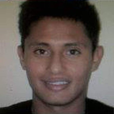 Así se ven jugadores y ex futbolistas de Honduras en sus cédulas de identidad