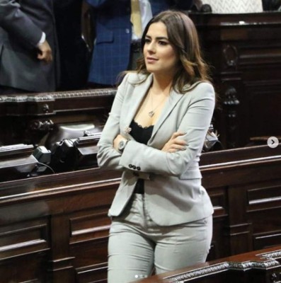 Patricia Sandoval, la guapa diputada en Guatemala que se volvió viral en redes sociales
