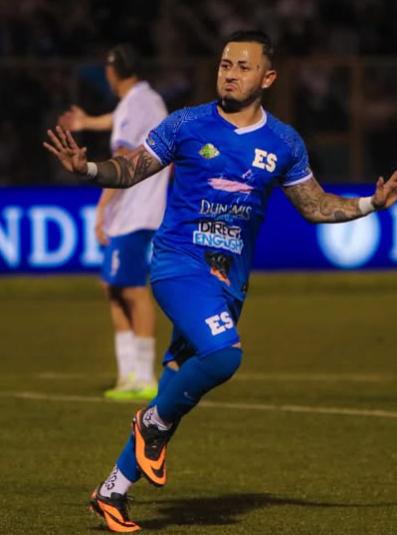 Katherine Díaz, la hermosa olimpista que conquistó a tiktoker salvadoreño y estará en el Morazán