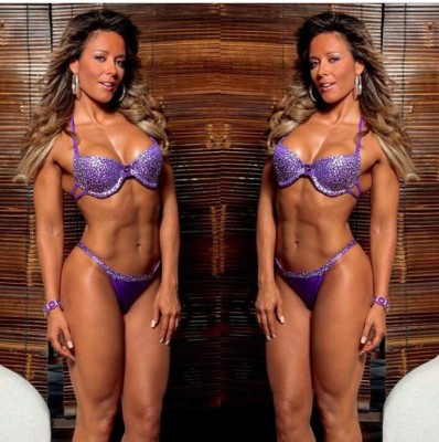 La hermosa Rebeca Rubio, presentadora de televisión guatemalteca.