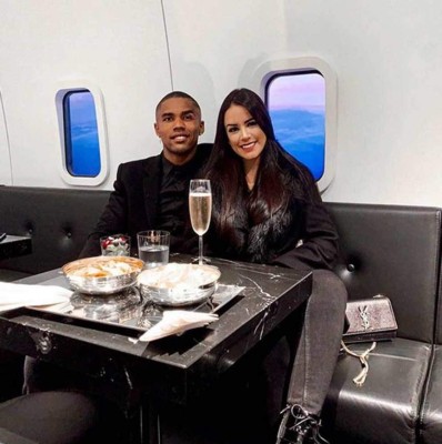 Nathália, la sensual modelo que salió una vez con Neymar y ahora es novia de Douglas Costa