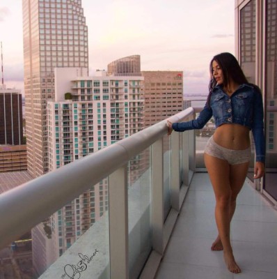 Las 15 fotos más ¡candentes! de la hondureña 'Mache' Alvarado en Instagram