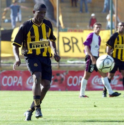 TOP: 19 fotos que seguramente no habías visto de Edgar Álvarez