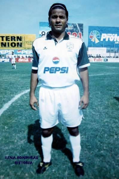 Rambo de León y 20 futbolistas de gran trayectoria en Honduras que nunca fueron campeones de Liga Nacional