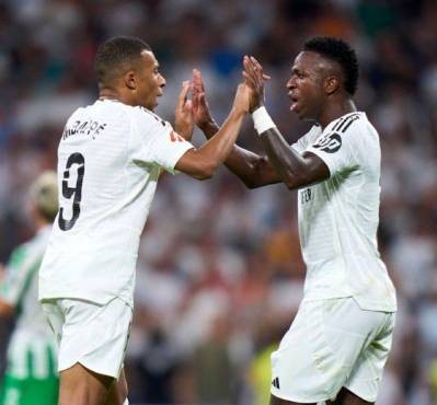 Vinicius concedió el penal a Mbappé y marcó su primer doblete con el Real Madrid.