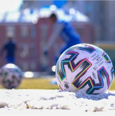 Bajo temperaturas gélidas y con buen ánimo, Selección de Honduras realizó su primer entrenamiento en Bielorrusia