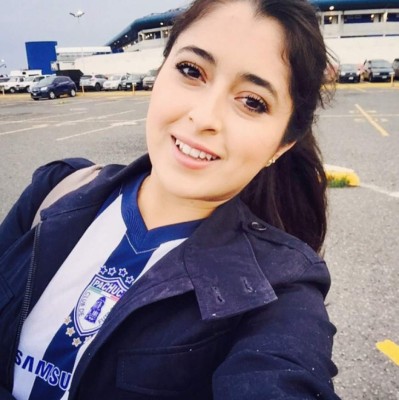 ¡Es ella! Así es la esposa que tiene suspirando al mexicano 'Chucky' Lozano