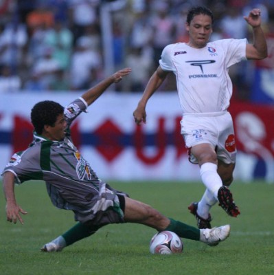 Los futbolistas de Honduras que dejaron el fútbol y ahora son comentaristas deportivos