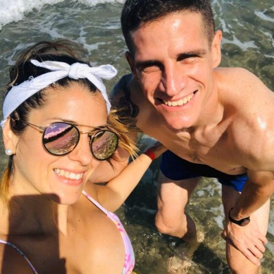 Las sensuales vacaciones de la pareja de Jonathan Rougier en Honduras