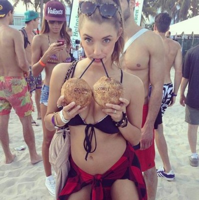 Alyssa Arce, la sexy modelo amante de las artes marciales