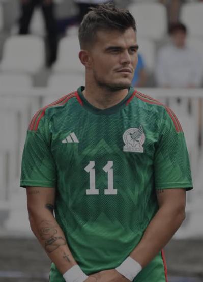 ¿Son novios? Jugador mexicano se pronuncia sobre su relación con Wanda Nara: Es una mujer muy guapa