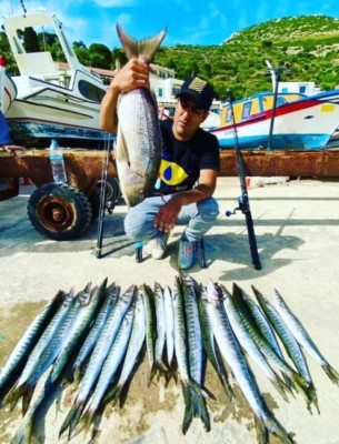 El verdadero presente de Nery Castillo: no trabaja como pesquero y así se gana la vida en Grecia a sus 37 años
