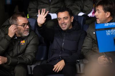 Xavi Hernández apunta como favorito para llegar al banquillo del United.
