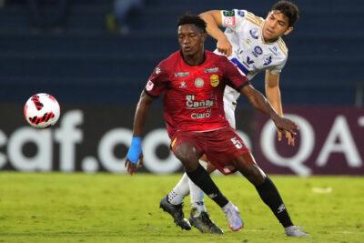 Alerta roja: Jugadores de la Liga Nacional que están al límite de perderse el siguiente encuentro con sus clubes