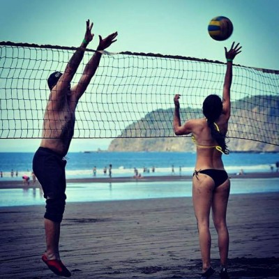 Gloriana Miranda, la hermosa voleibolista tica que enamora en cada juego