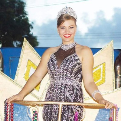 Jacqueline Bossow, la reina porteña seguidora del Platense y Real Madrid
