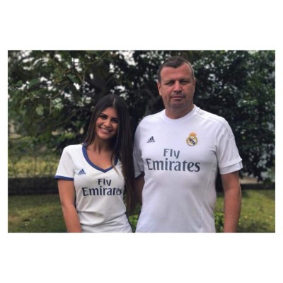 Fernada Chacón, la guapa periodista hija de ex jugador tico y seguidora del Real Madrid