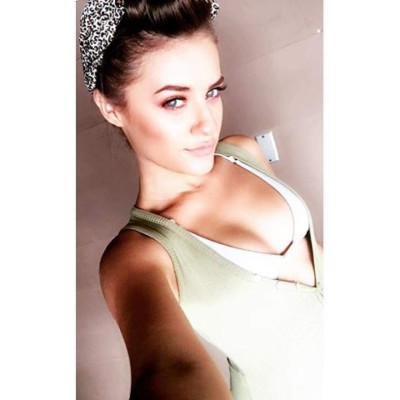 ¿Se parecen? Valeria Mobley encarna a Andrea Salas en la película de Keylor Navas