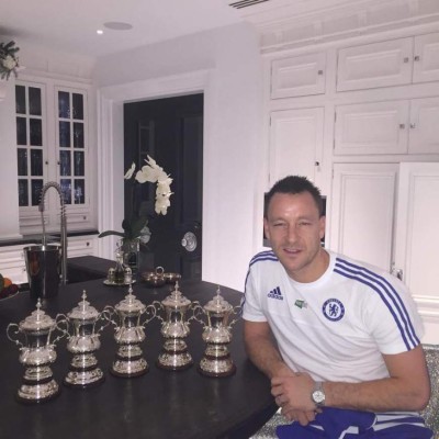 Así es la espectacular mansión de John Terry en Surrey, Inglaterra