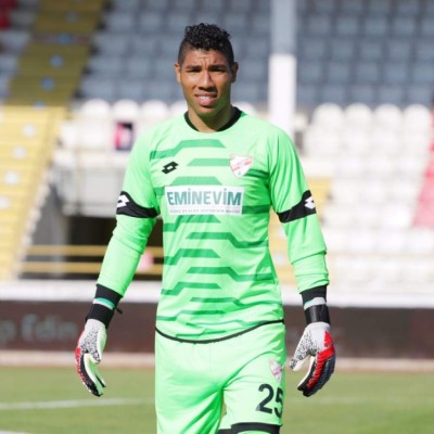 ¿Y Honduras? Porteros de Centroamérica que juegan actualmente en el extranjero