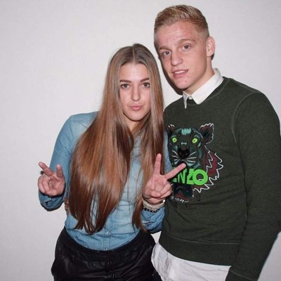 ¡Muñequitas! Las lindas novias de los jugadores del Ajax, equipo que busca la Champions