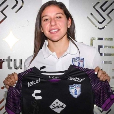 Norma Palafox enamora con sus últimas fotografías y Memphis Depay sorprende con su ''coqueteo''