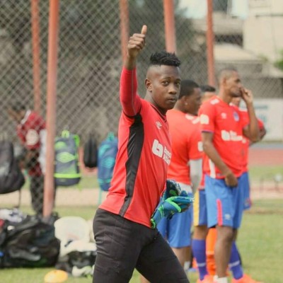 Mercado: Troglio habla de las renovaciones y Bryan Róchez a punto de cambiar de club