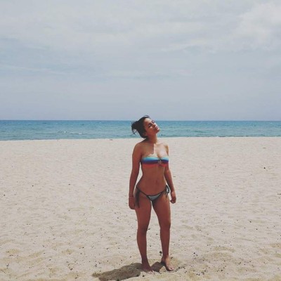 ¡UN ESPECTÁCULO! Así es Natalia Villars, la bomba sexy de la radio en Honduras