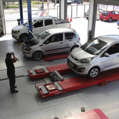 Fue mundialista, cambió la fama para ser mecánico y ahora es golpeado por la pandemia