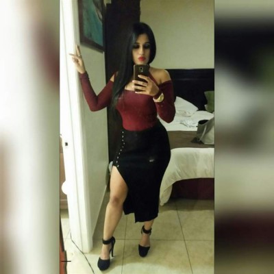 Jasmine Ortiz, la bella aficionada del Real España que levanta suspiros en los estadios