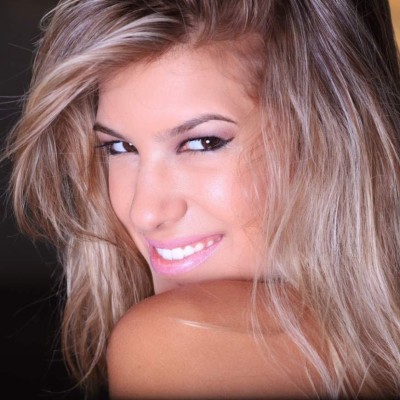 Galería: Conocé a Lorena Improta, la chica con la que fotografiaron a Neymar