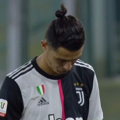 Fotos: El dolor y la bronca de Cristiano Ronaldo tras perder la final y el eufórico festejo de Napoli