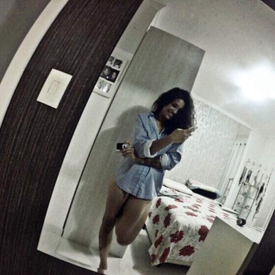 ¡EXPLOSIVA! La futbolista del Santos de Brasil con cuerpo de súper modelo