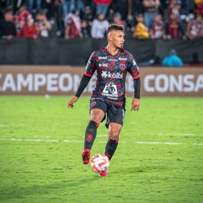 FICHAJES: El futuro de Troglio, larga lista en Olimpia por renovar, legionarios en cuerda floja y el destino de Auzmendi