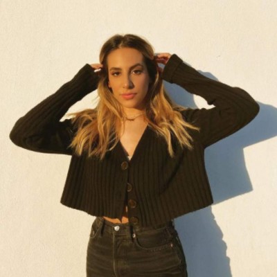 Así es la preciosa hija del mexicano Julio César Chávez y la increíble condición para poder estar con ella