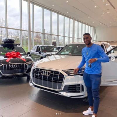 ¡De lujo! Los bonitos automóviles que lucen los jugadores hondureños