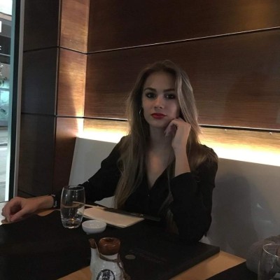 Paco Jémez, técnico del Cruz Azul pide respeto para su encantadora hija Nadia