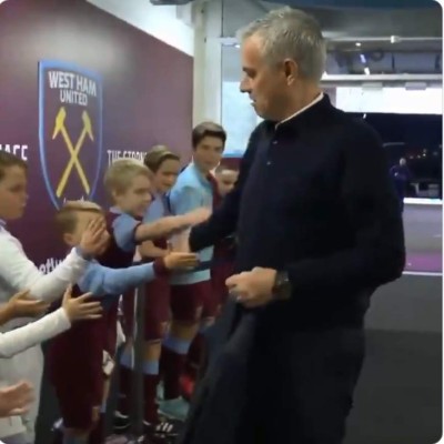 Debut de Mourinho con el Tottenham fue de mucha euforia en casa del West Ham