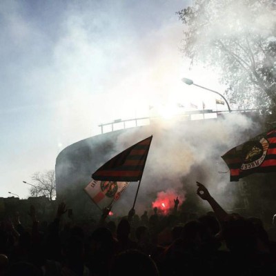 Ambientazo previo en el Camp Nou por el clásico español