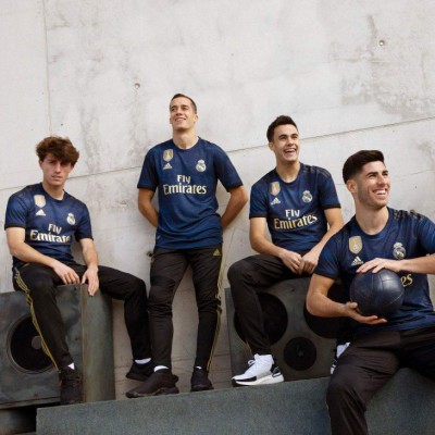 ¡De lujo! Real Madrid presenta su segunda equipación para la temporada 2019-20