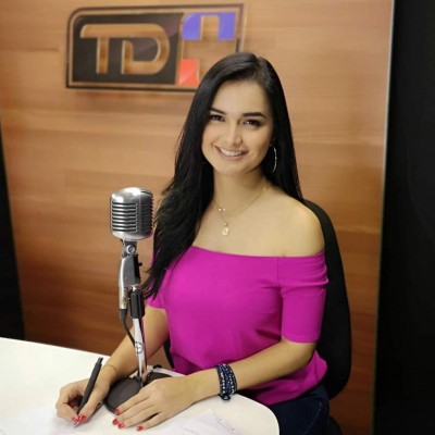 ¡Lindura! Natalia Álvarez, la periodista que enaltece el nombre de Costa Rica