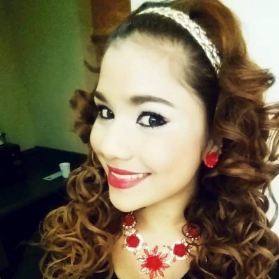 Cecilia Landa, la encantadora novia del jugador del Motagua Deybi Flores