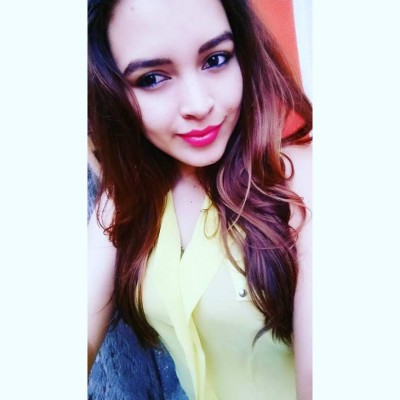 Esthefany Rodríguez, la guapísima catracha que flechó a futbolista colombiano