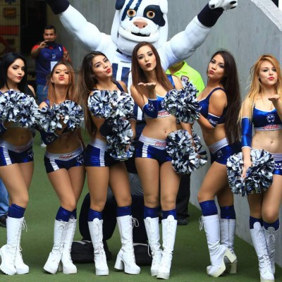 Las infartantes Rayaditas que apoyan a Alberth Elis y al Monterrey