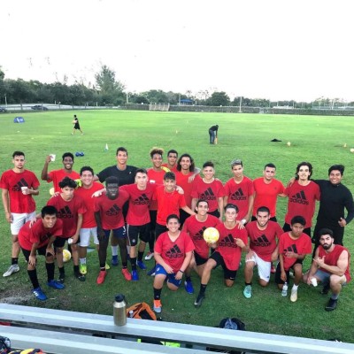 Hijos de Carlos Pavón son fichados por un equipo en Estados Unidos