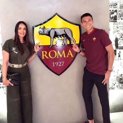 La espectacular europea que se casó con el futbolista mexicano Héctor Moreno