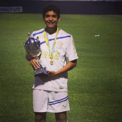 La evolución de Carlos Pineda: Del anonimato a brillar en Olimpia y en la Selección de Honduras