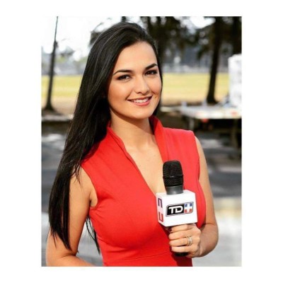 ¡Arrancó el torneo tico! Y estas son las bellas periodistas que estarán en las canchas